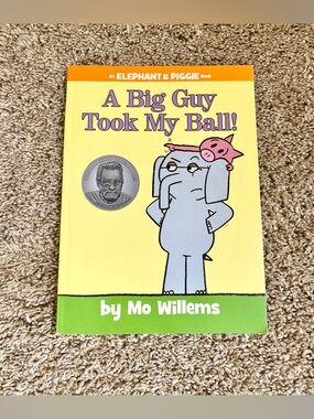 Elephant & Piggie Book - A Big Guy Took My Ball